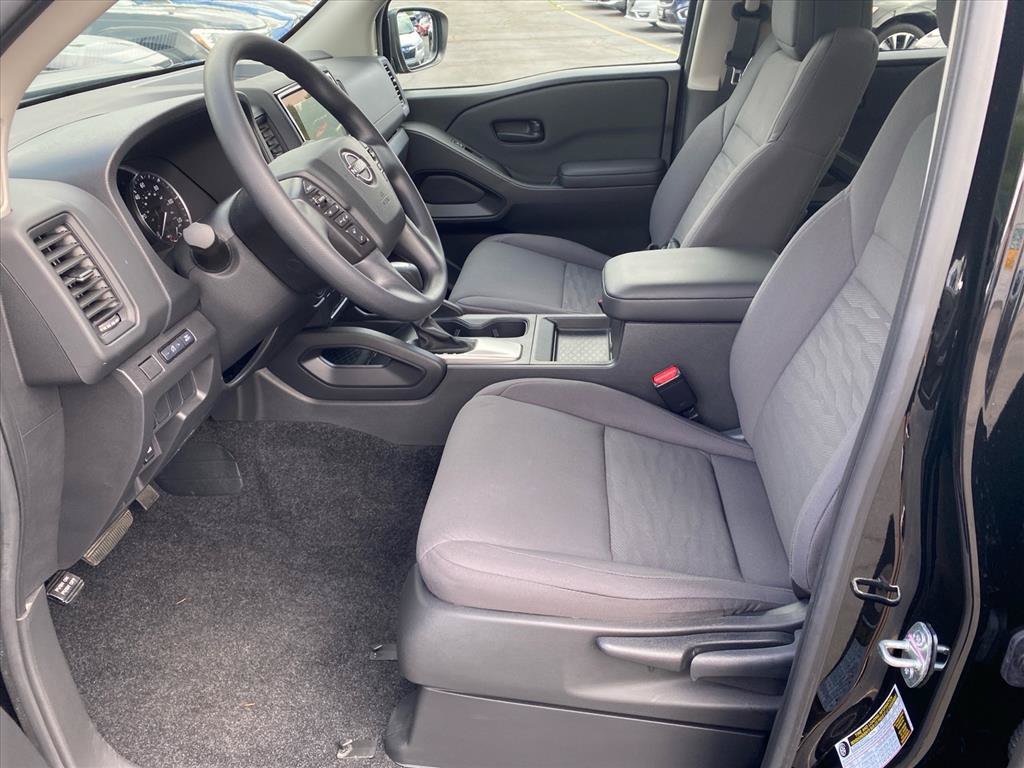 Used 2024 Nissan Frontier S w/ Technology Package AWD/4WD image 9