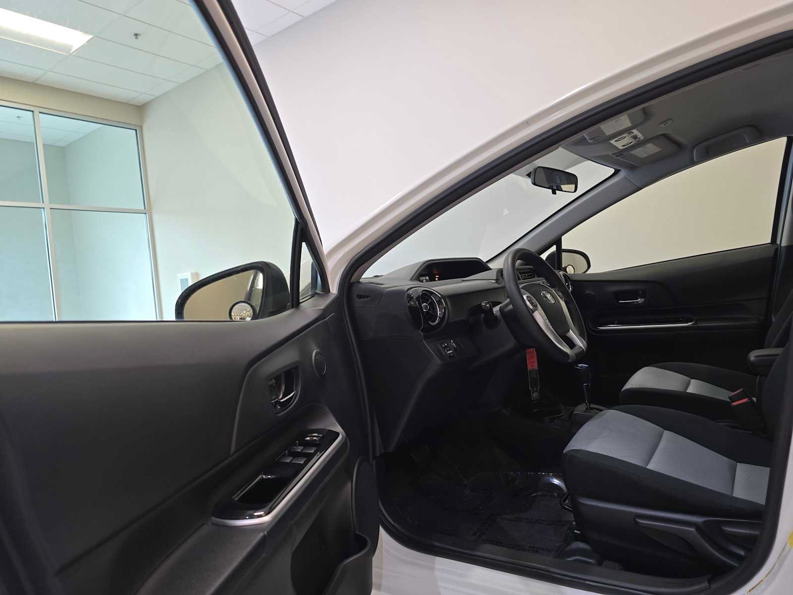 Used 2015 Toyota Prius C Two FWD image 20