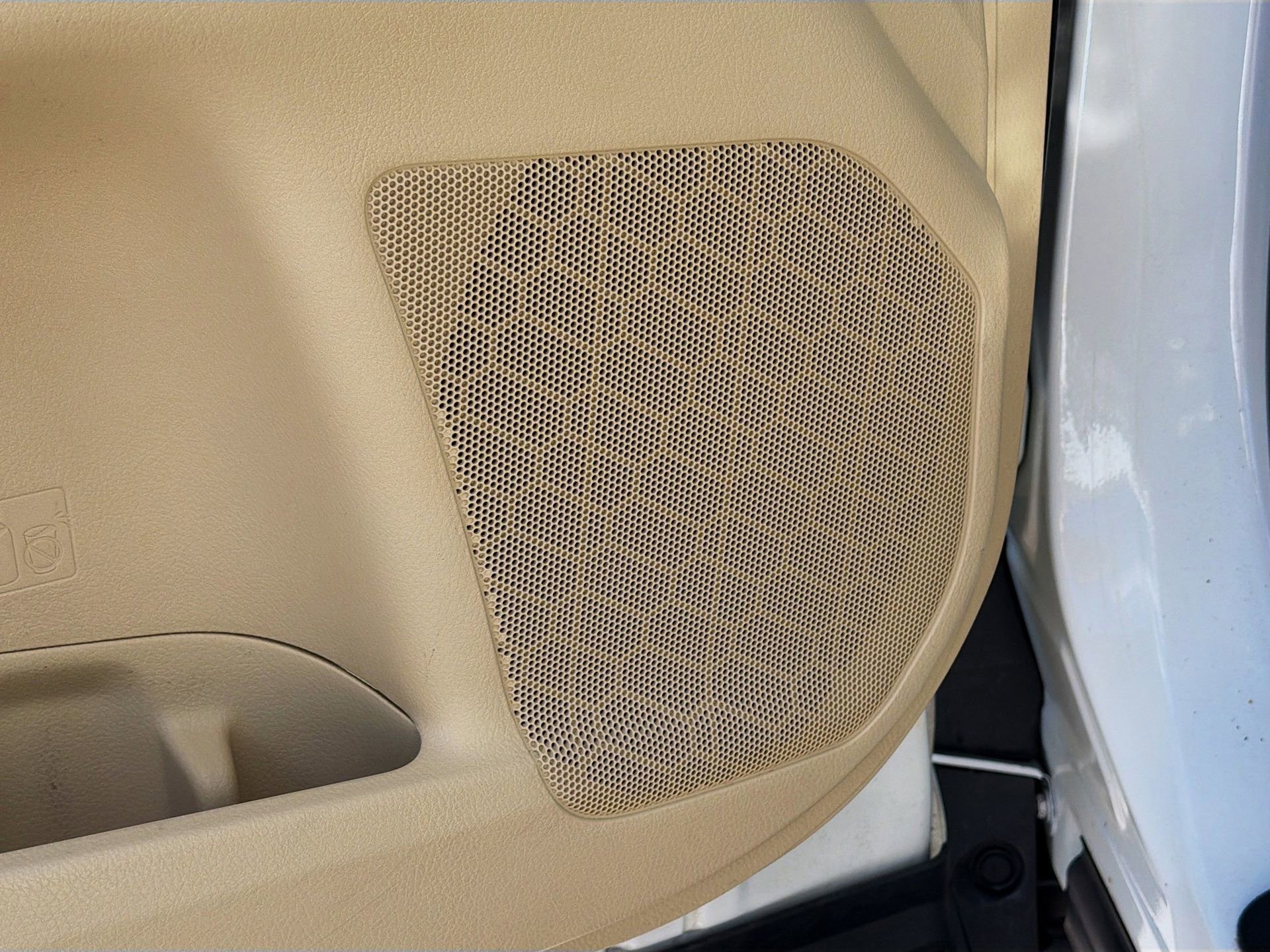 Used 2019 Toyota Highlander XLE image 26