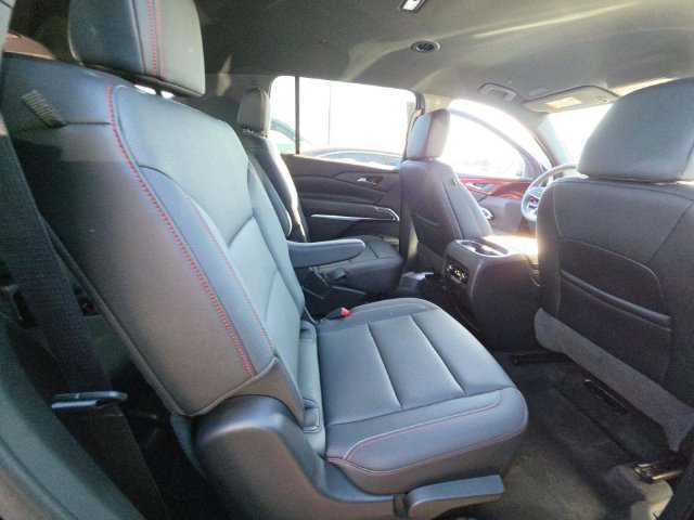 Used 2025 Chevrolet Traverse Z71 AWD/4WD image 14
