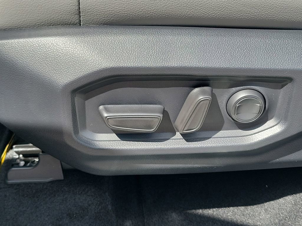 New 2026 Toyota Tundra SR5 image 22