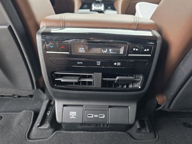 Certified 2023 Acura MDX FWD w/ Technology Package image 25