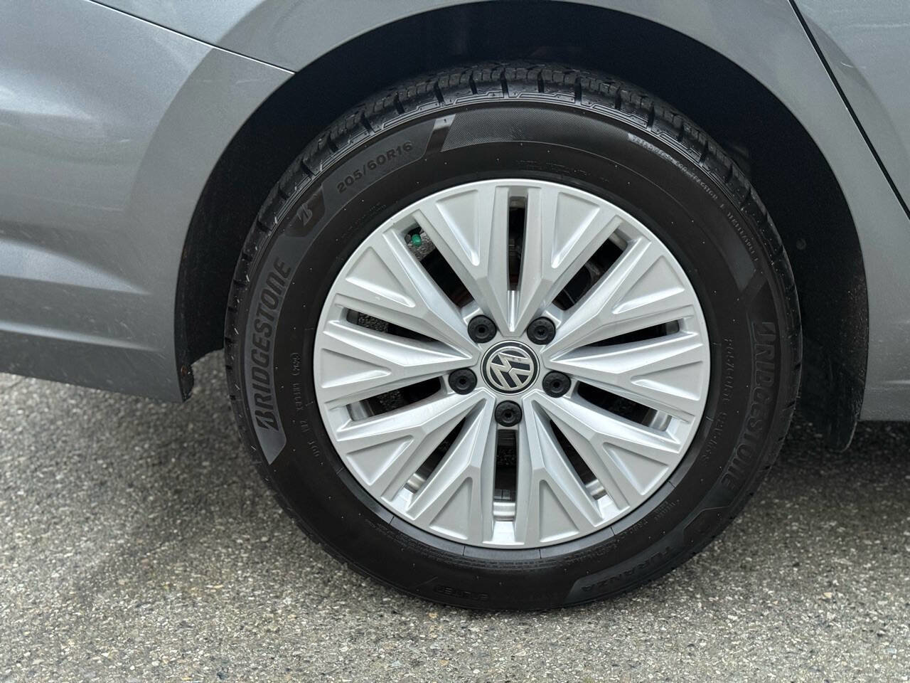 Used 2019 Volkswagen Jetta S image 24