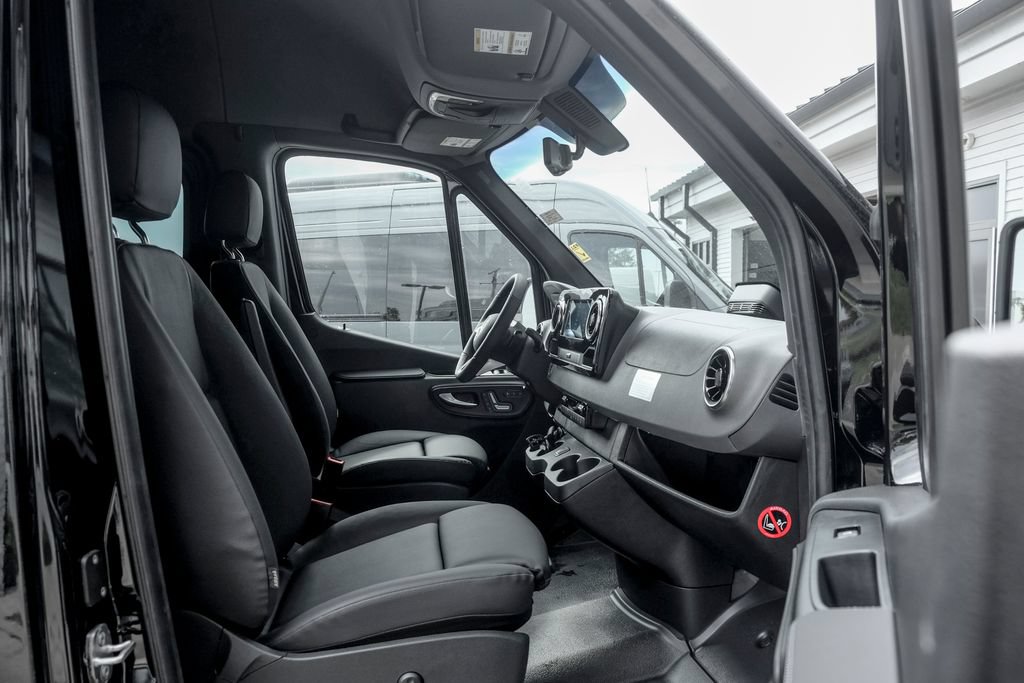 New 2026 Mercedes-Benz Sprinter 2500 image 23