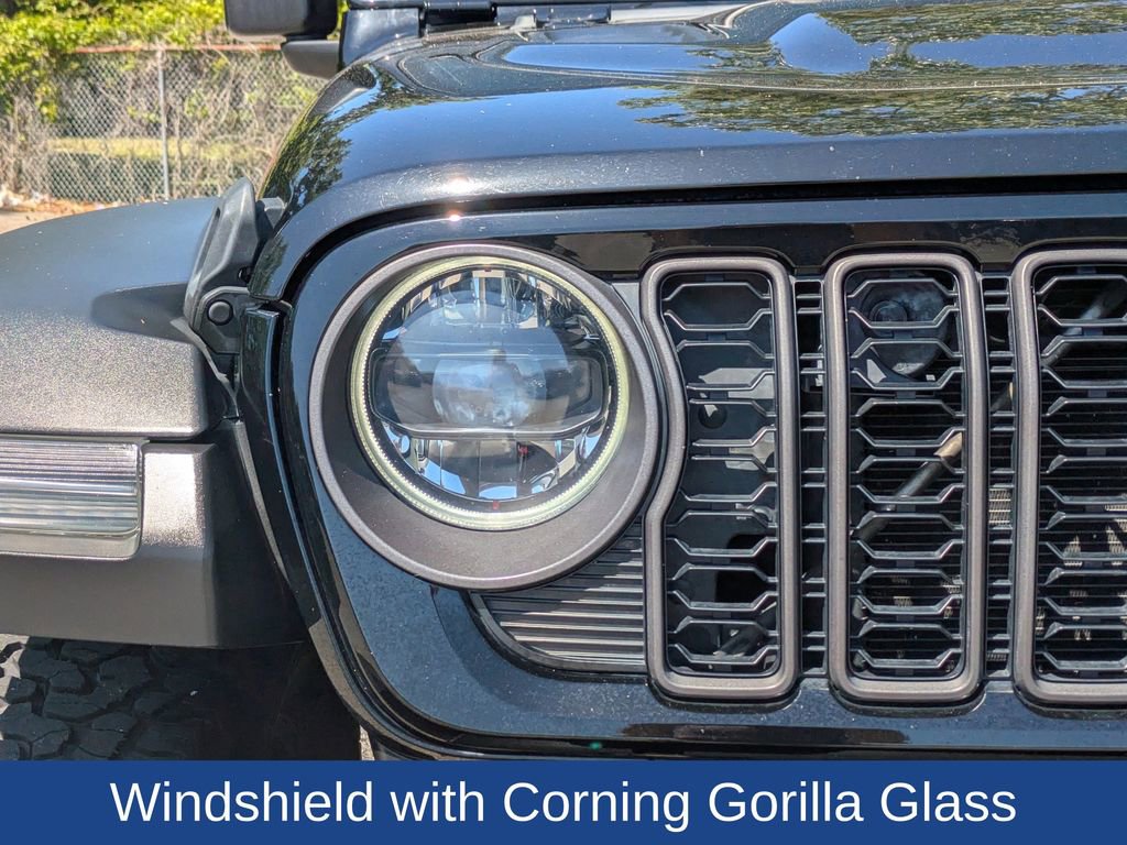 Used 2024 Jeep Wrangler Unlimited Rubicon w/ XTREMEE 35" Tire Package image 12