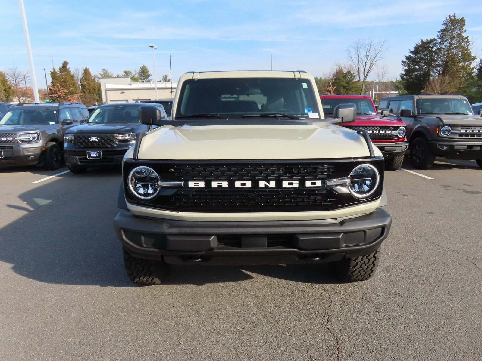 New 2025 Ford Bronco Big Bend AWD/4WD image 2