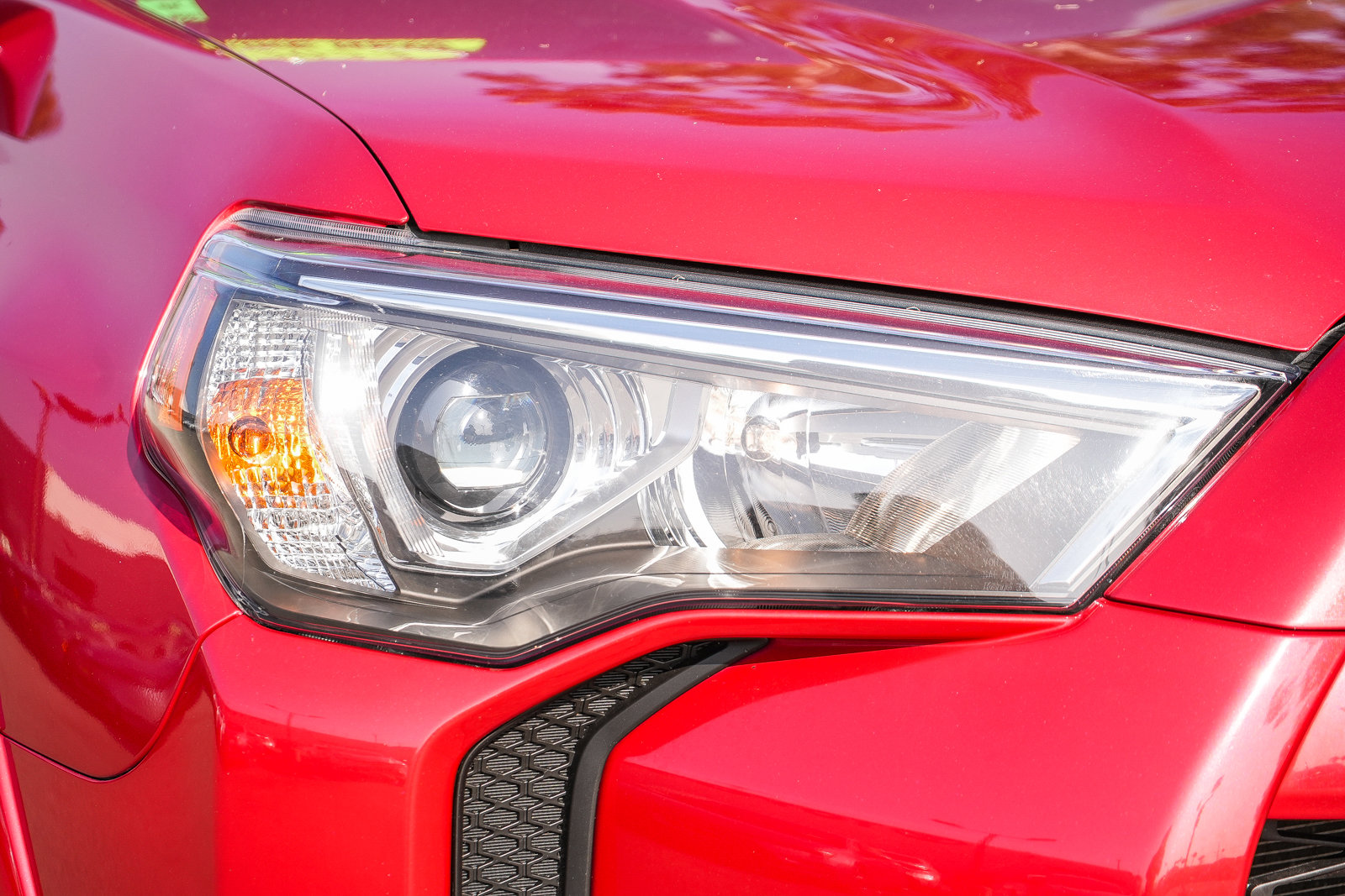 Used 2024 Toyota 4Runner SR5 Premium image 4