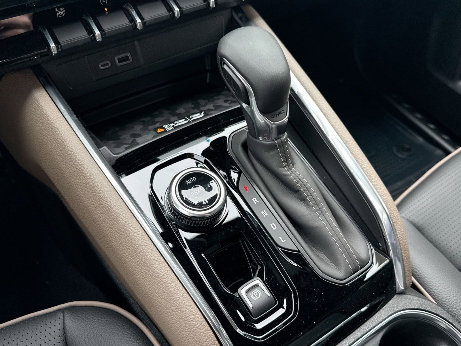 New 2026 GMC Canyon Denali image 20