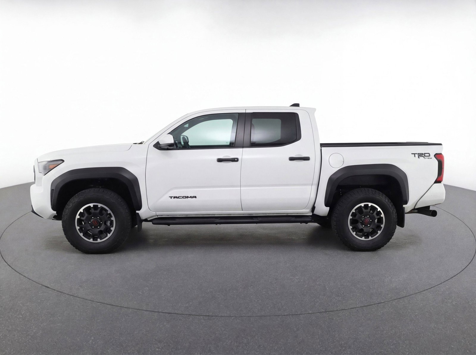Used 2025 Toyota Tacoma TRD Off-Road image 5