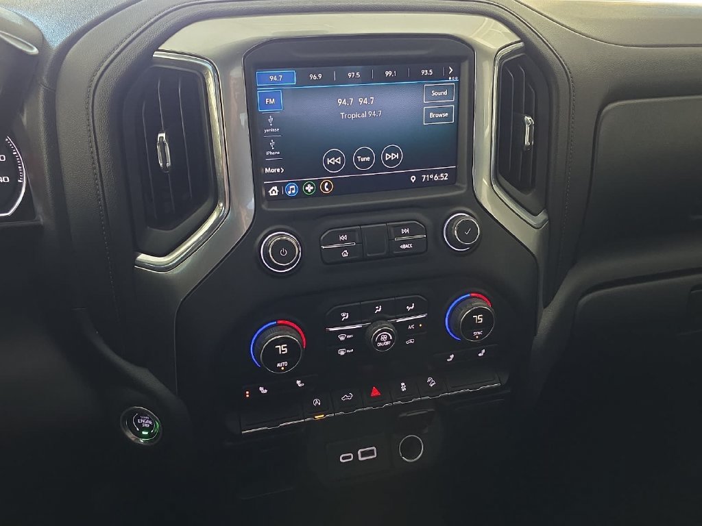 Used 2020 Chevrolet Silverado 1500 RST AWD/4WD image 19