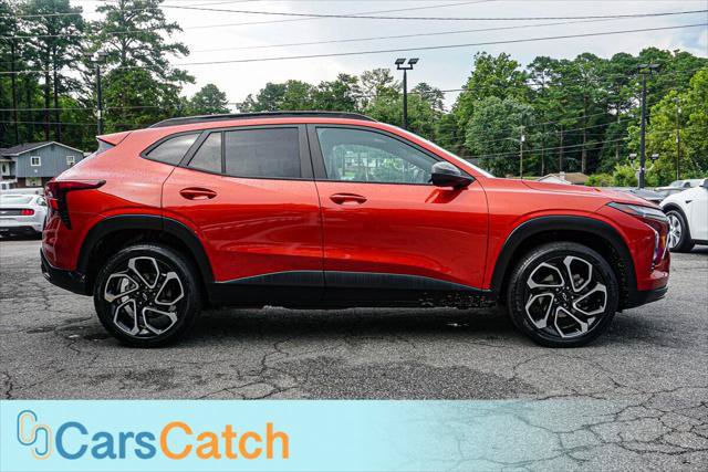 Used 2024 Chevrolet Trax RS w/ Driver Confidence Package FWD image 8