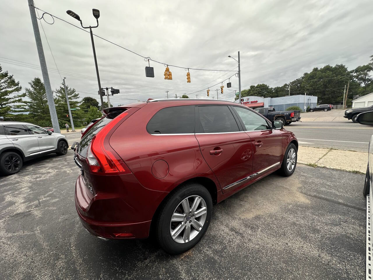 Used 2017 Volvo XC60 T5 Inscription w/ Advanced Package image 6