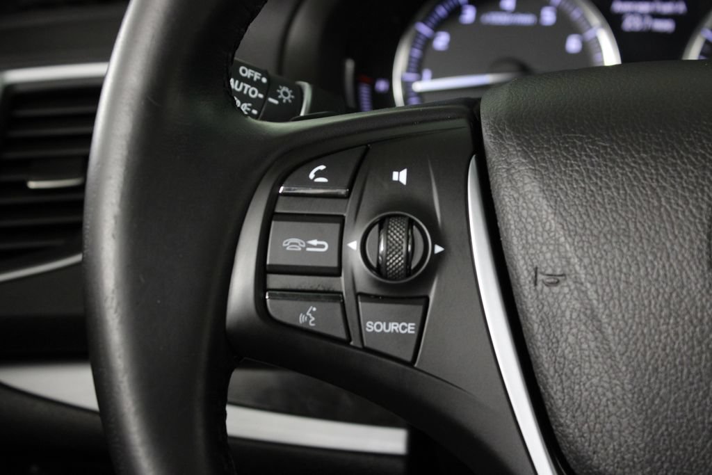Used 2020 Acura TLX FWD image 27