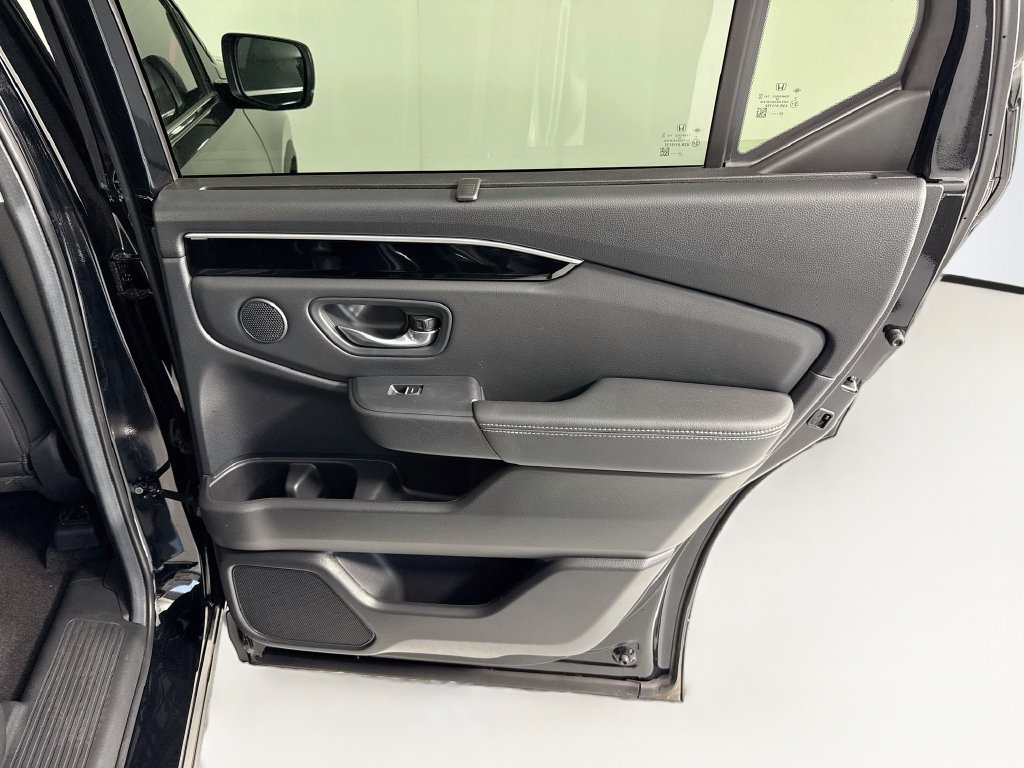 Certified 2025 Honda Pilot EX-L image 27