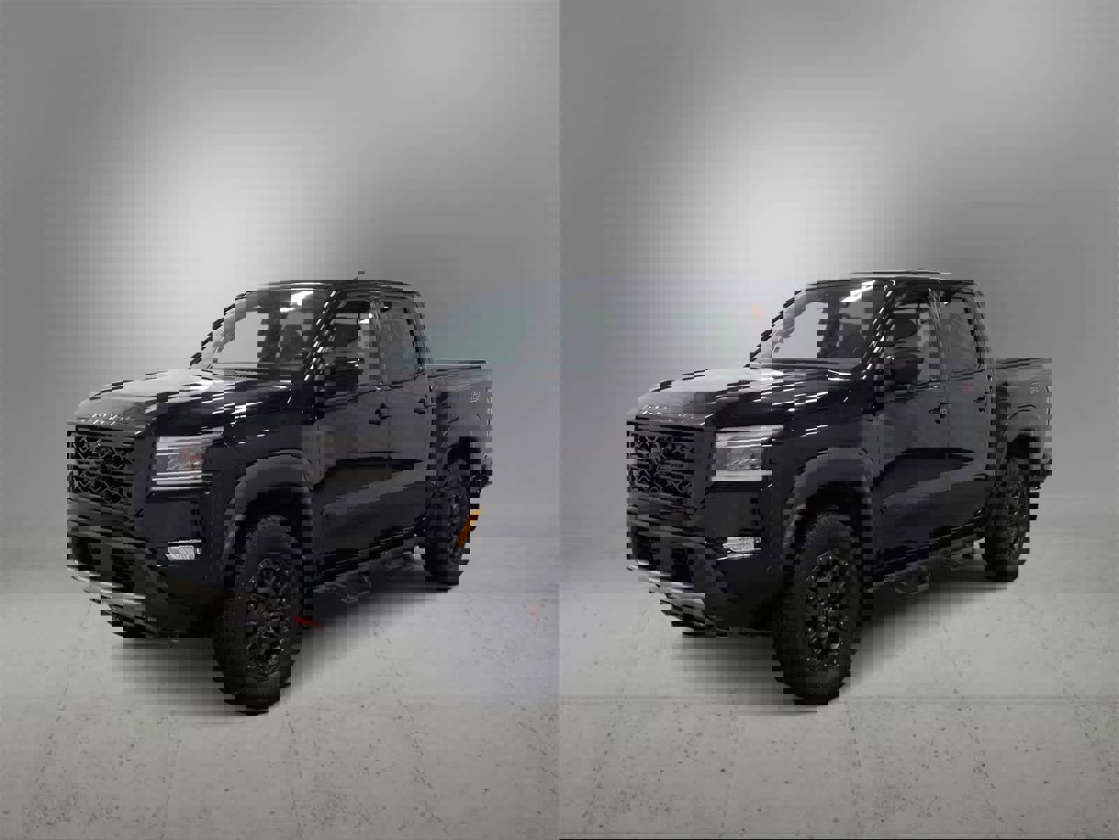 Used 2022 Nissan Frontier PRO-4X w/ Pro-4X Premium Package image 4