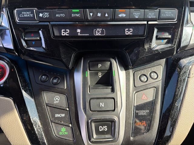 Used 2022 Honda Odyssey Elite image 13