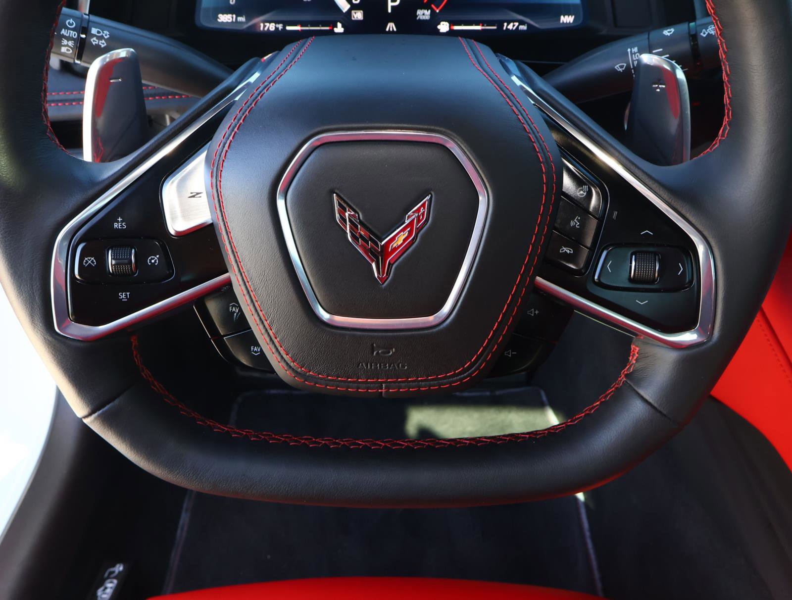 Used 2023 Chevrolet Corvette Stingray Premium Conv w/ 3LT RWD image 21