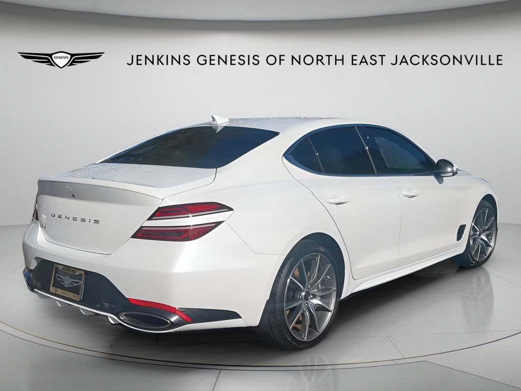 Used 2025 Genesis G70 2.5T RWD image 3