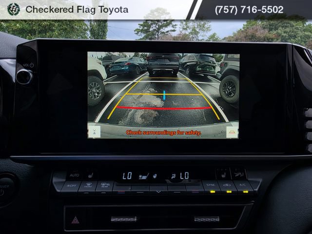 Used 2025 Toyota Camry XSE FWD image 15