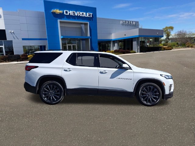 Used 2023 Chevrolet Traverse RS w/ LPO, Floor Liner Package AWD/4WD image 27