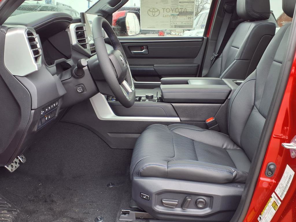 New 2025 Toyota Tundra Platinum image 8