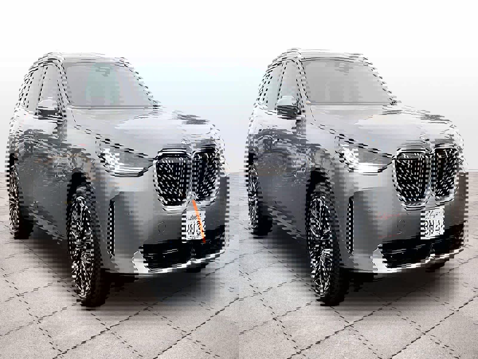 Used 2025 BMW X3 xDrive30i w/ Premium Package image 2