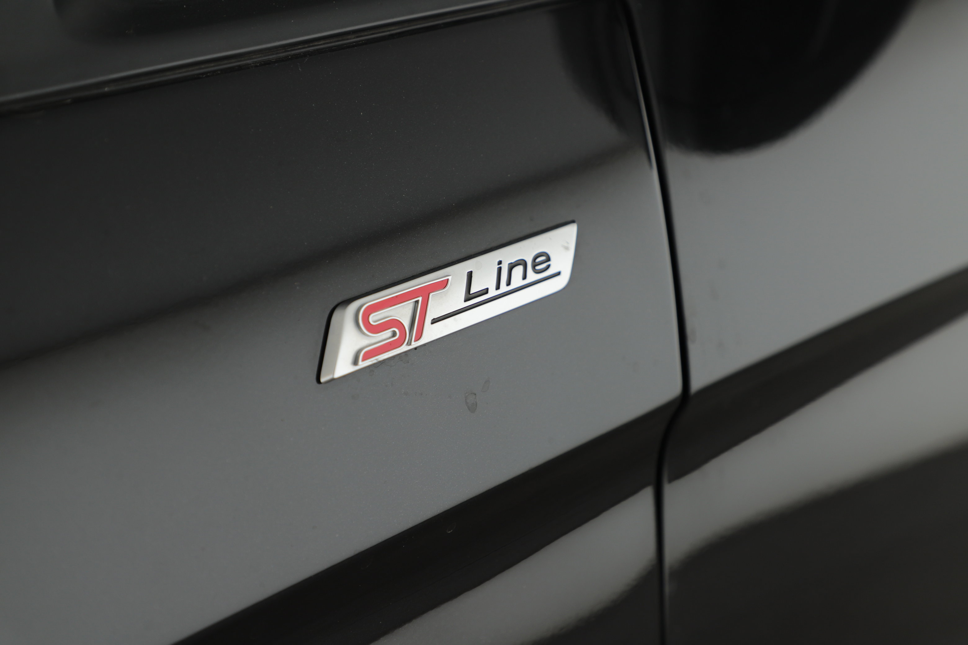 Certified 2024 Ford Edge ST-Line image 24