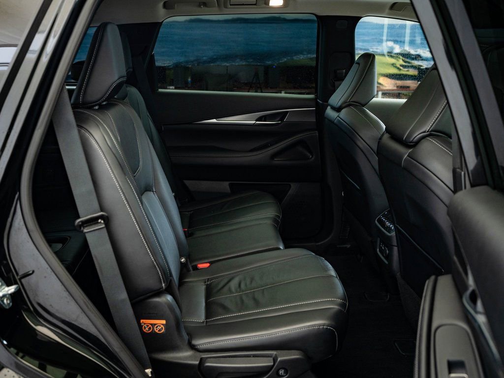 Used 2024 INFINITI QX60 Luxe image 35