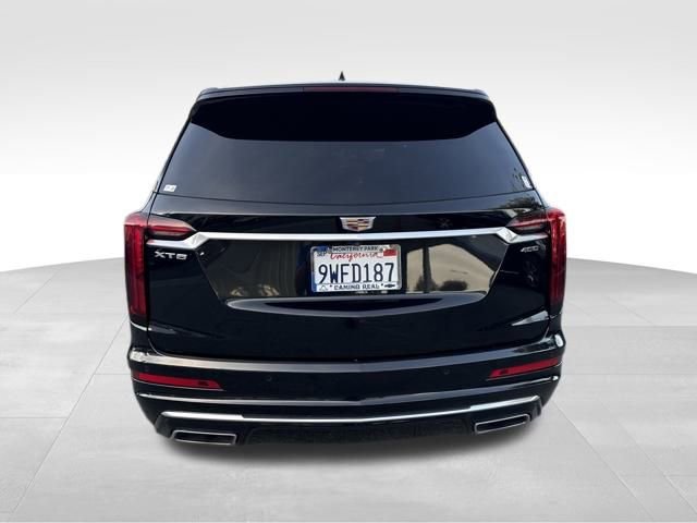 Certified 2022 Cadillac XT6 Premium Luxury image 4