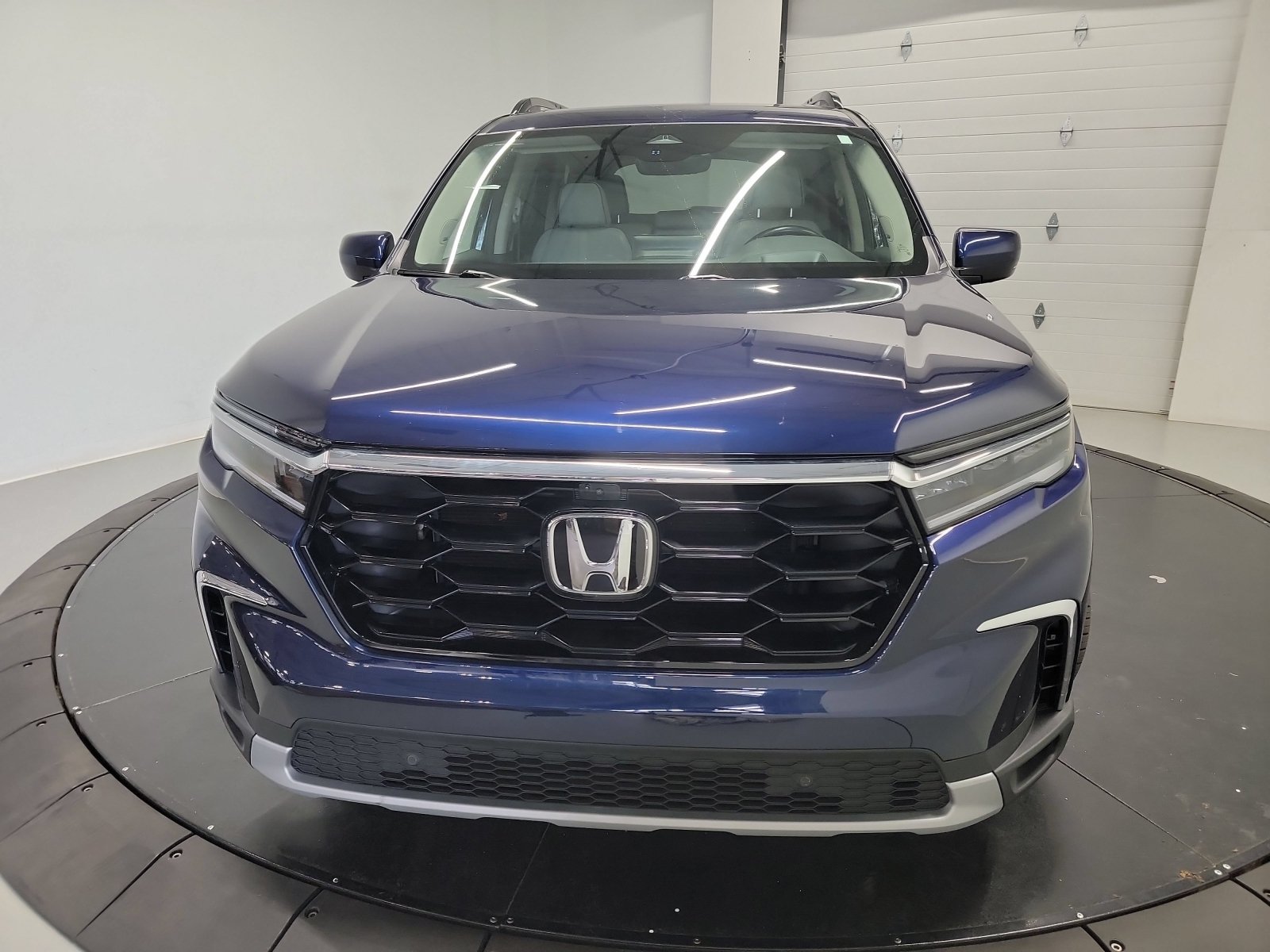 Used 2023 Honda Pilot Elite video 2