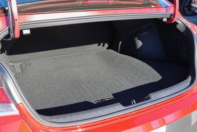 New 2026 Hyundai Elantra Sport image 6