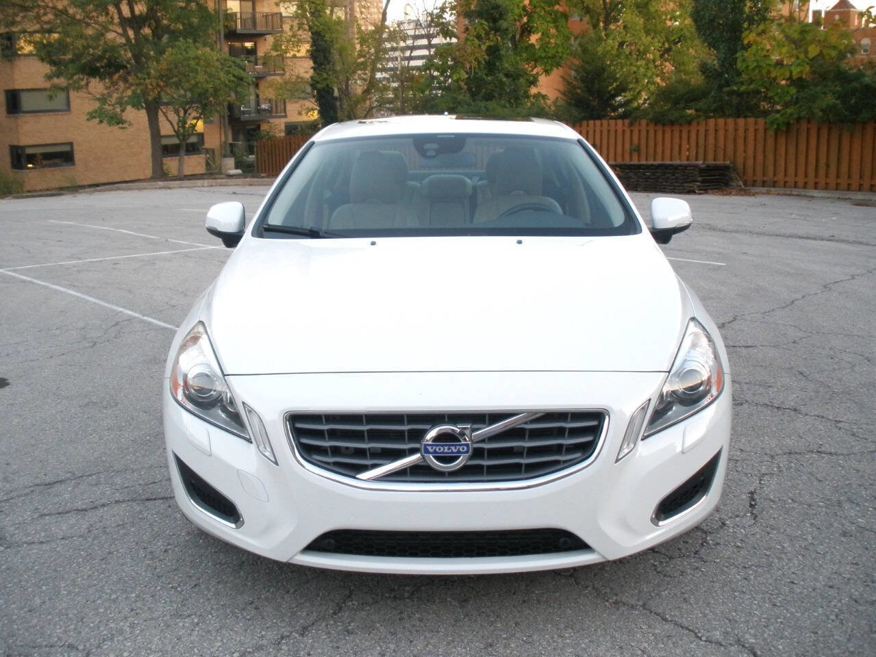 Used 2013 Volvo S60 T5 image 7
