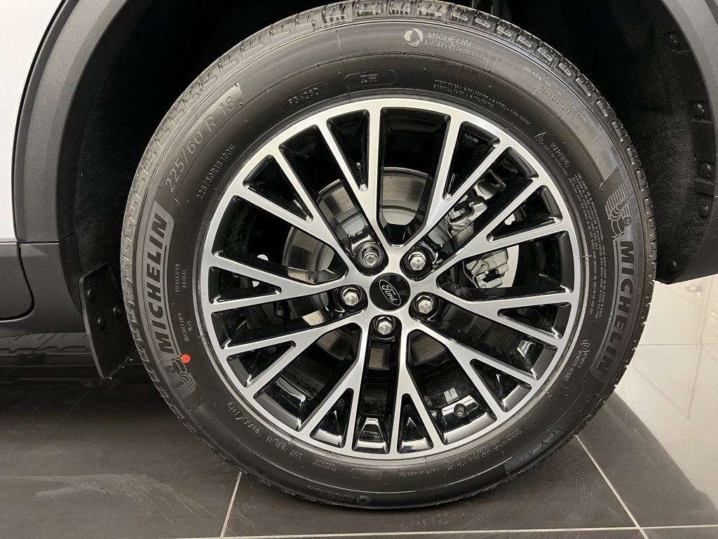 New 2026 Ford Escape SE image 7