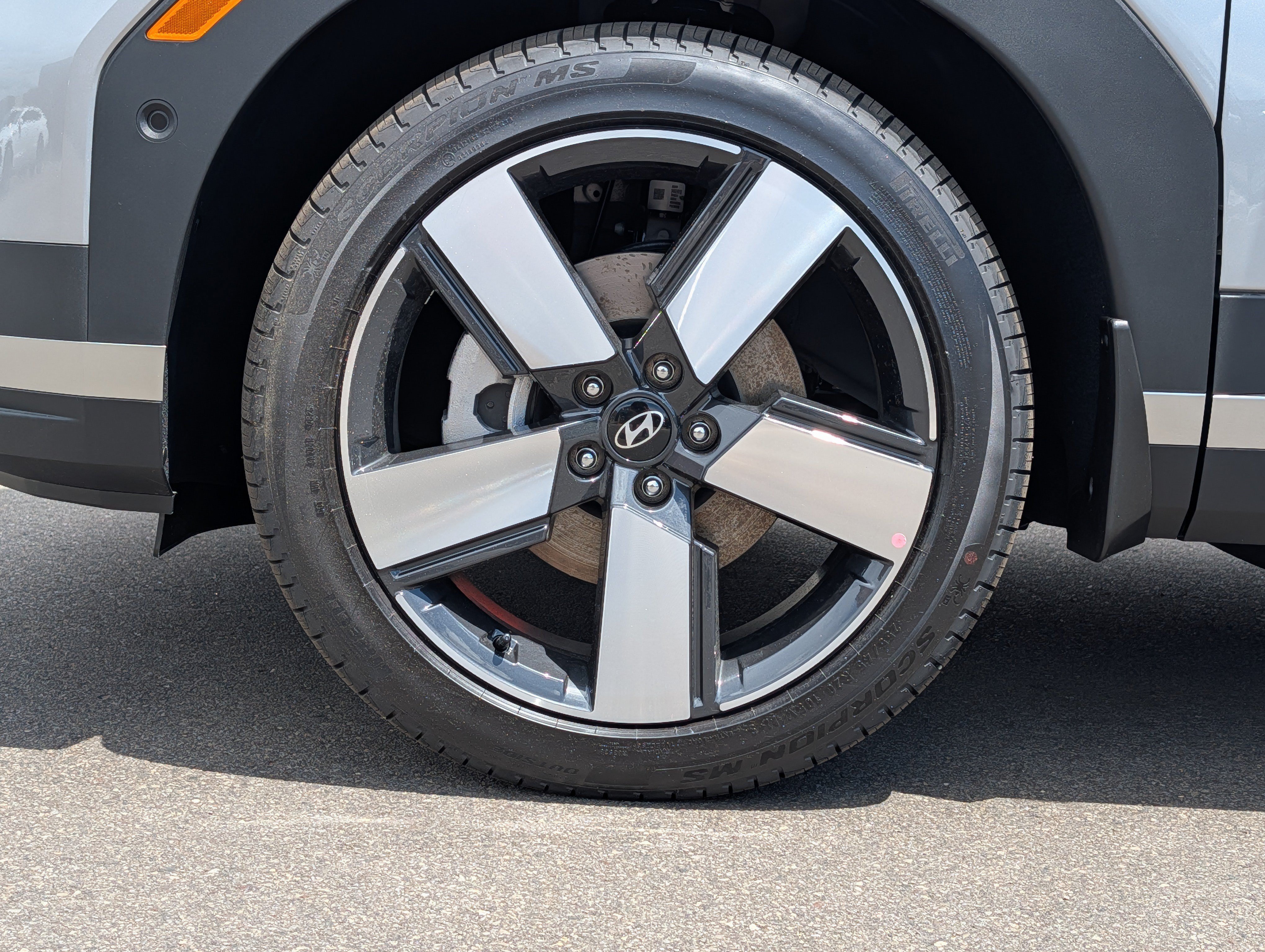 New 2026 Hyundai Santa Fe Limited AWD/4WD image 5
