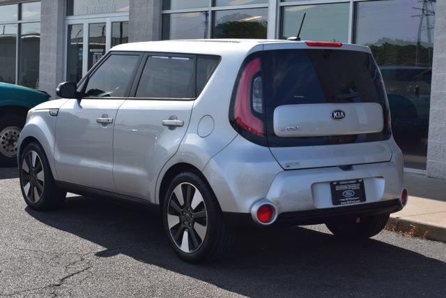 Used 2014 Kia Soul ! FWD image 6