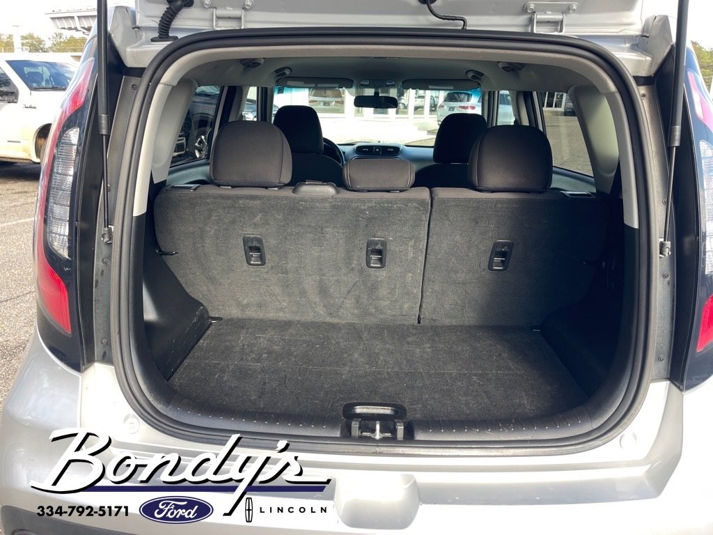 Used 2017 Kia Soul image 18