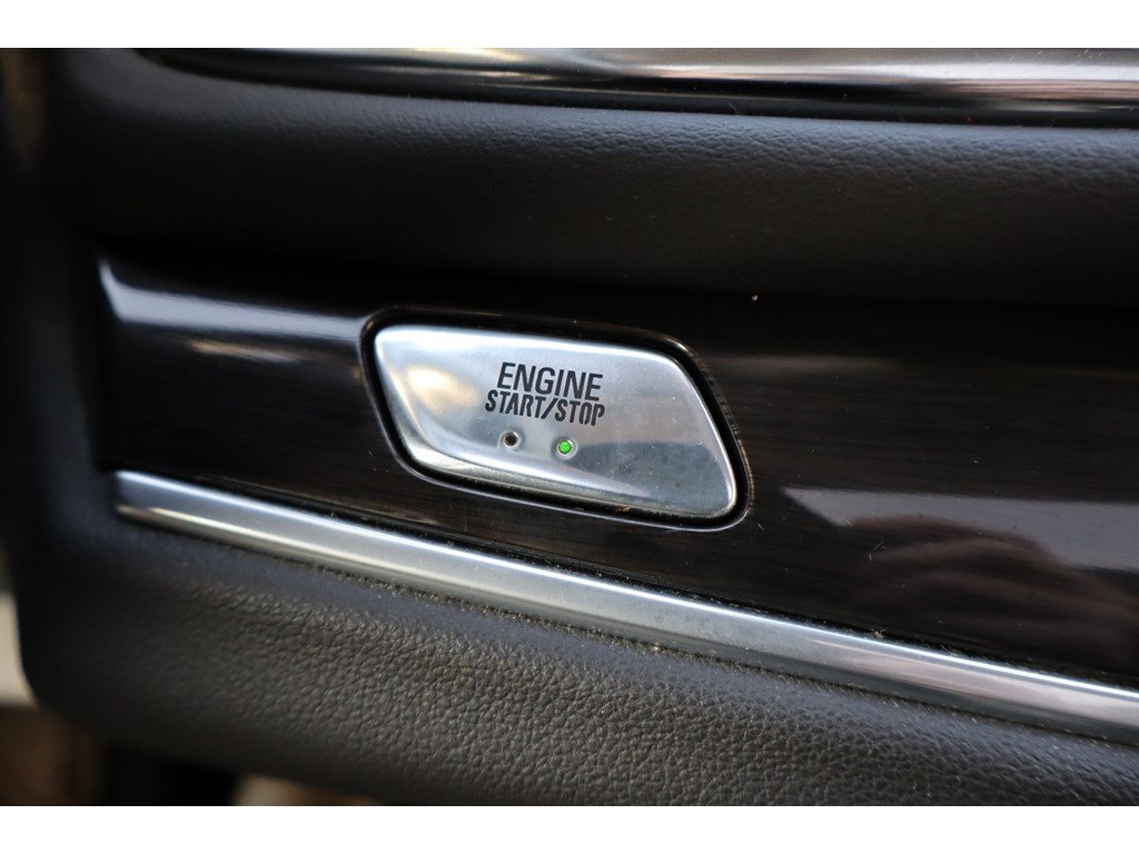 Used 2021 Buick Enclave Premium w/ Sun and Sites Package FWD image 40