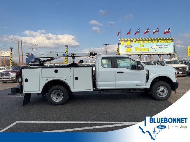 New 2026 Ford F350 XL image 1