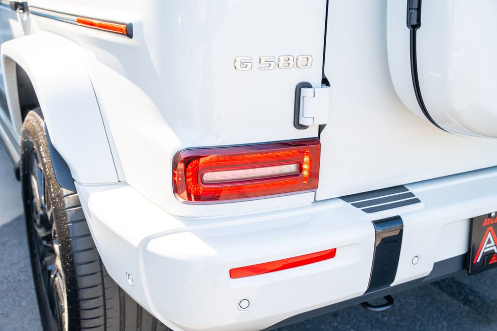 Used 2025 Mercedes-Benz G 580 w/ EQ Technology image 17
