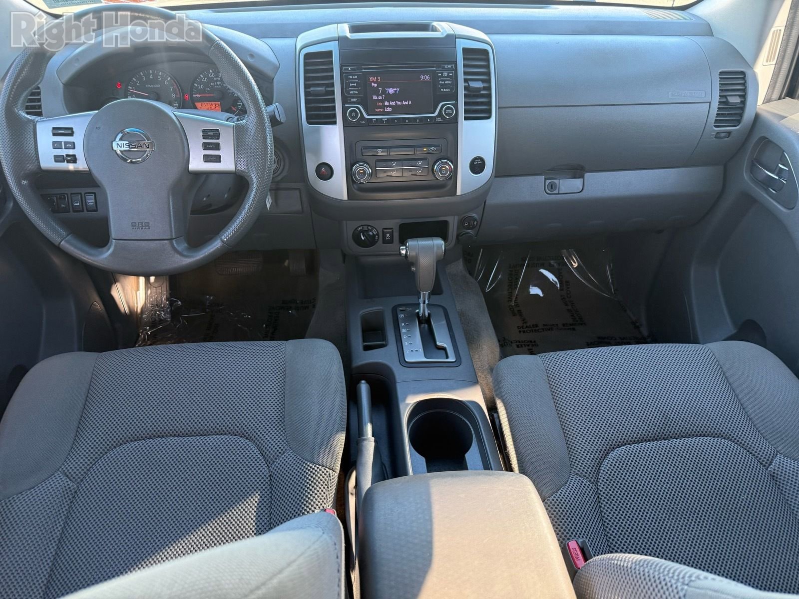 Used 2018 Nissan Frontier SV image 26