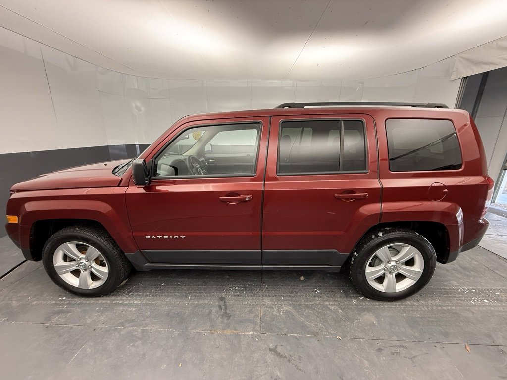 Used 2017 Jeep Patriot Sport w/ Power Value Group image 10