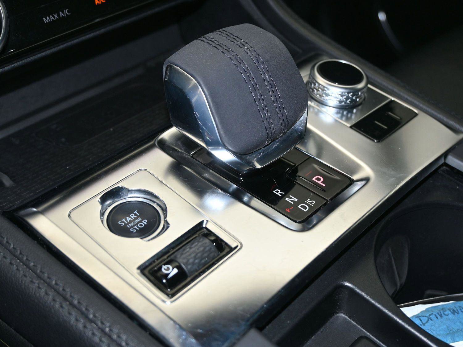 Used 2022 Jaguar F-PACE S image 5