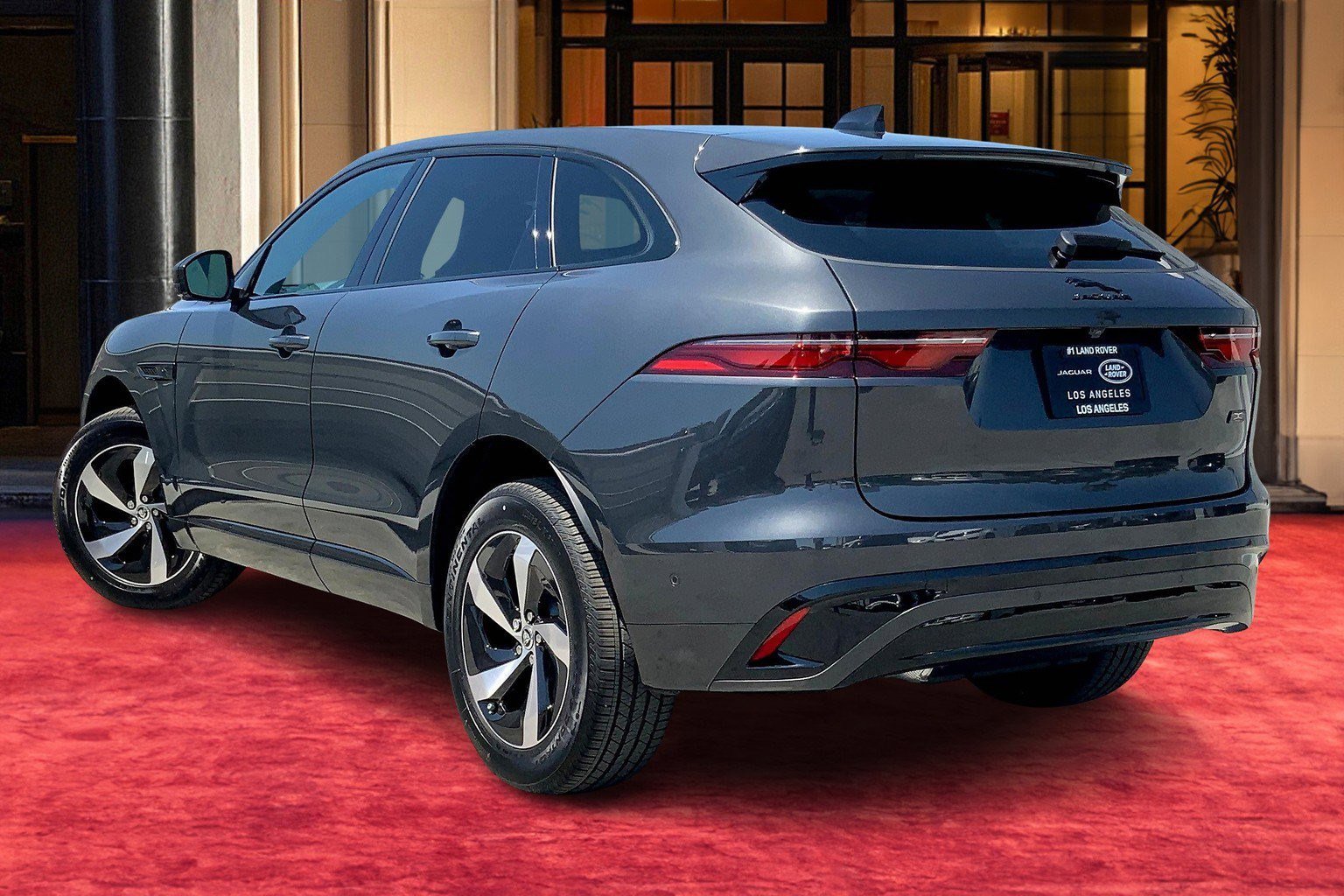 New 2026 Jaguar F-PACE R-Dynamic S image 2