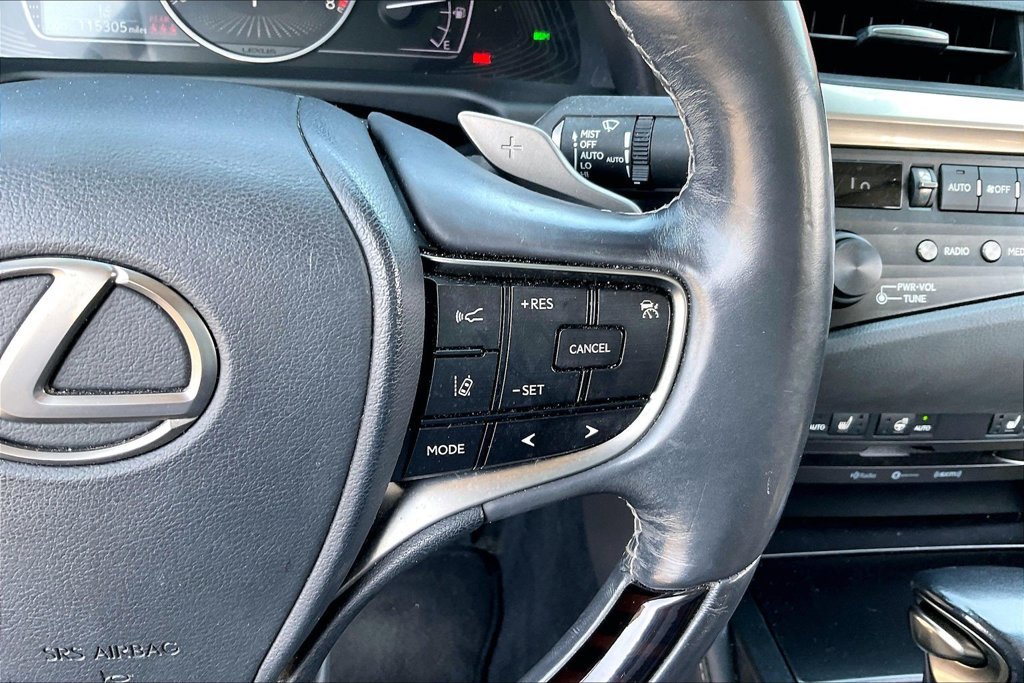 Used 2020 Lexus ES 350 w/ Premium Package FWD image 12
