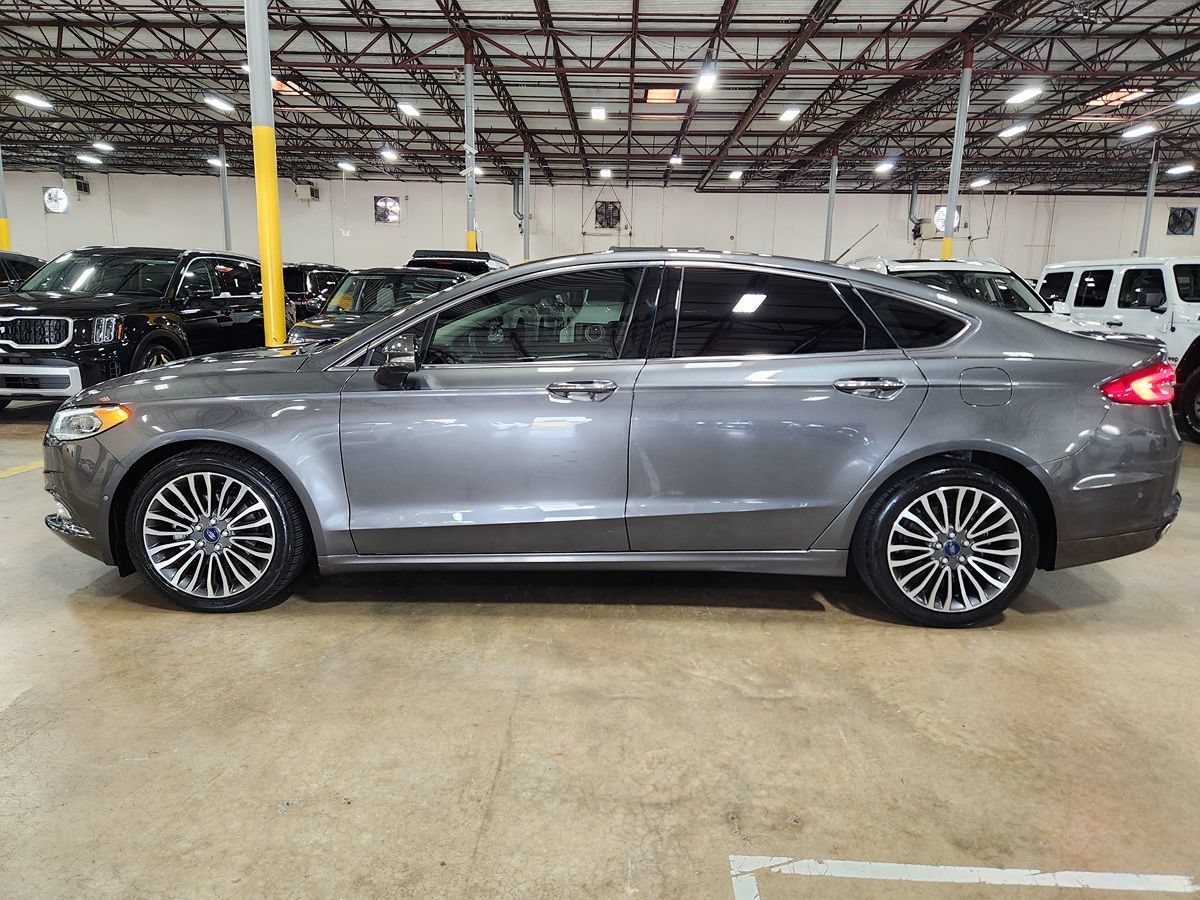 Used 2017 Ford Fusion Titanium FWD image 7