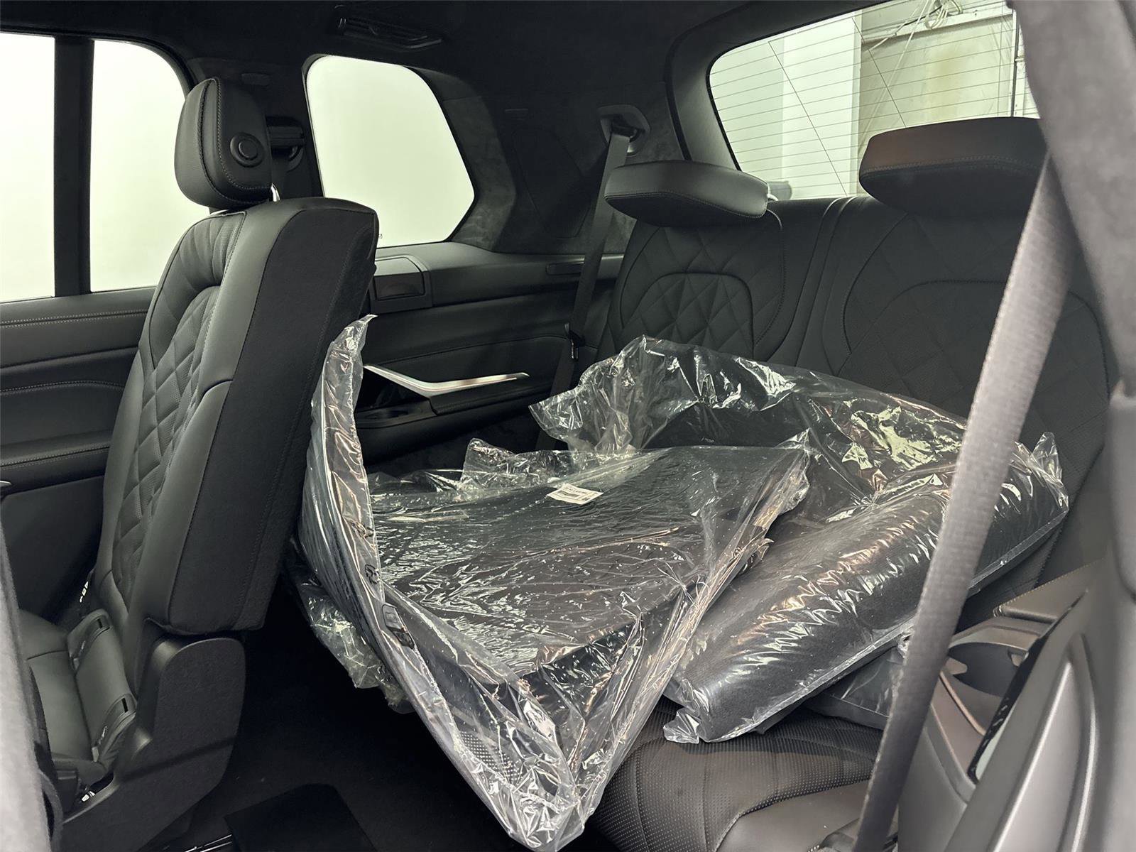 New 2026 BMW X7 xDrive40i w/ M Sport Package image 30