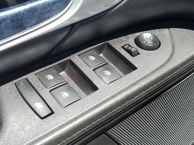 Used 2017 GMC Terrain SLT w/ Open Road Package FWD image 22
