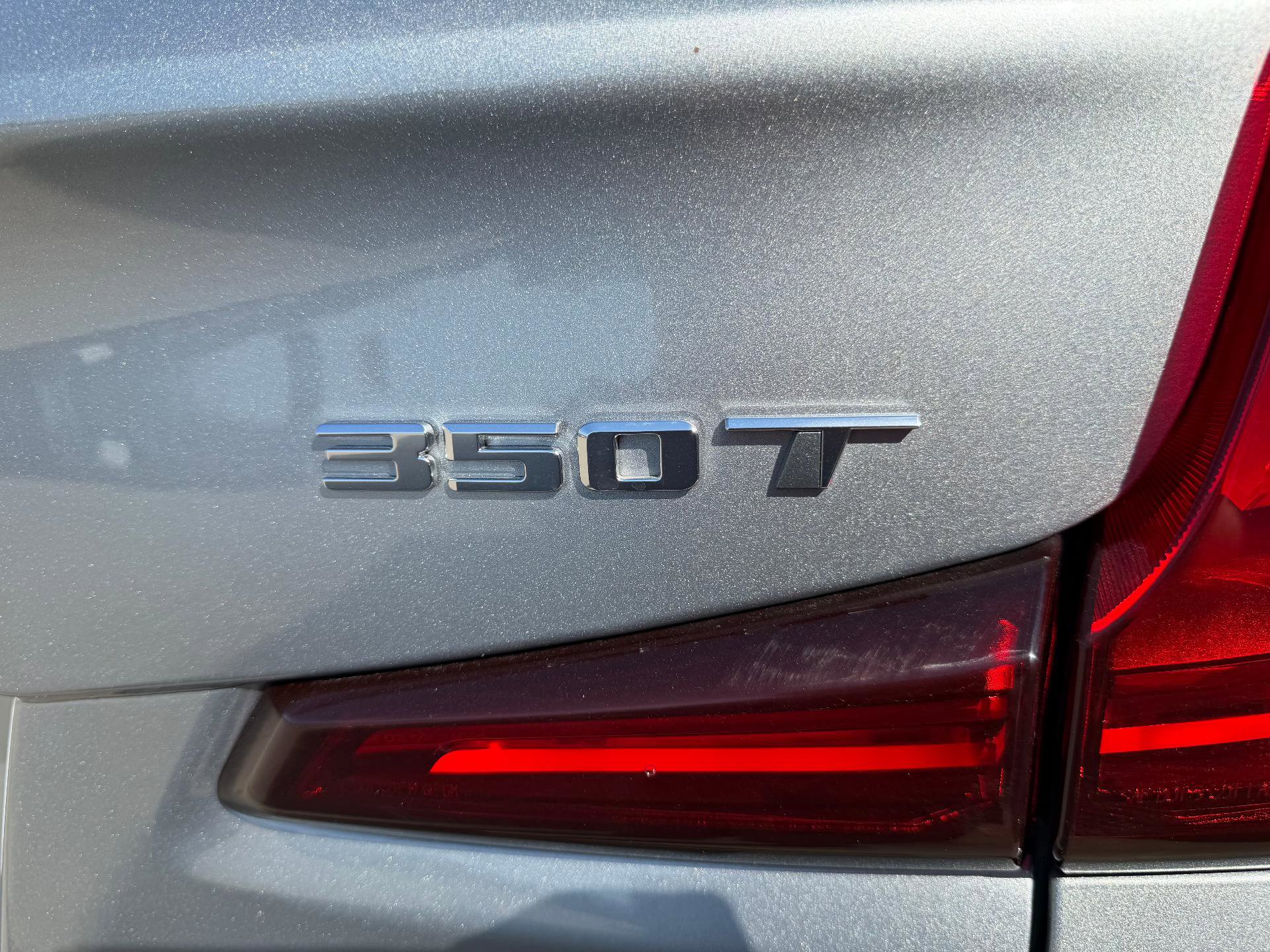 Certified 2025 Cadillac XT4 Premium Luxury w/ Cold Weather Package image 15