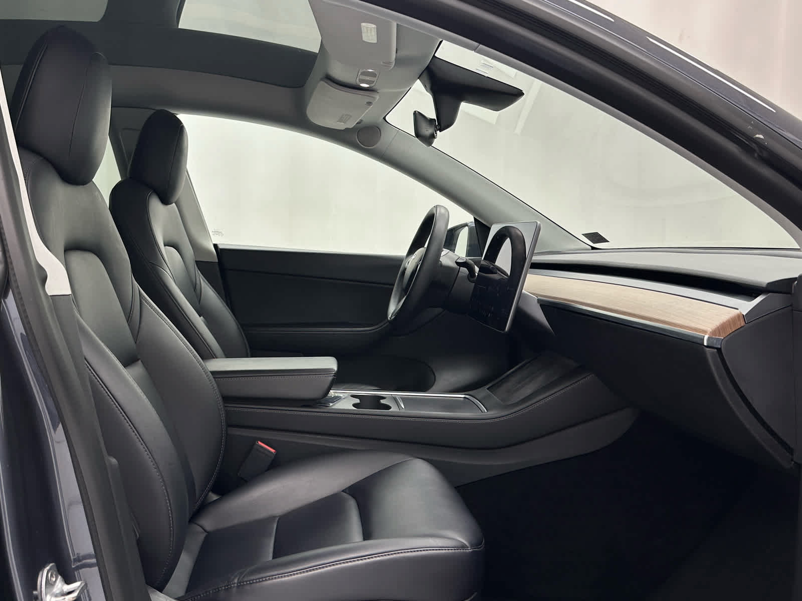 Used 2021 Tesla Model Y Long Range AWD/4WD image 18
