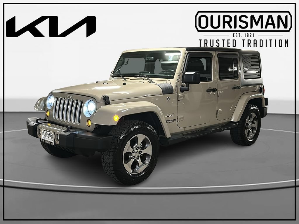 Used 2017 Jeep Wrangler Unlimited Sahara w/ Max Tow Package AWD/4WD image 2